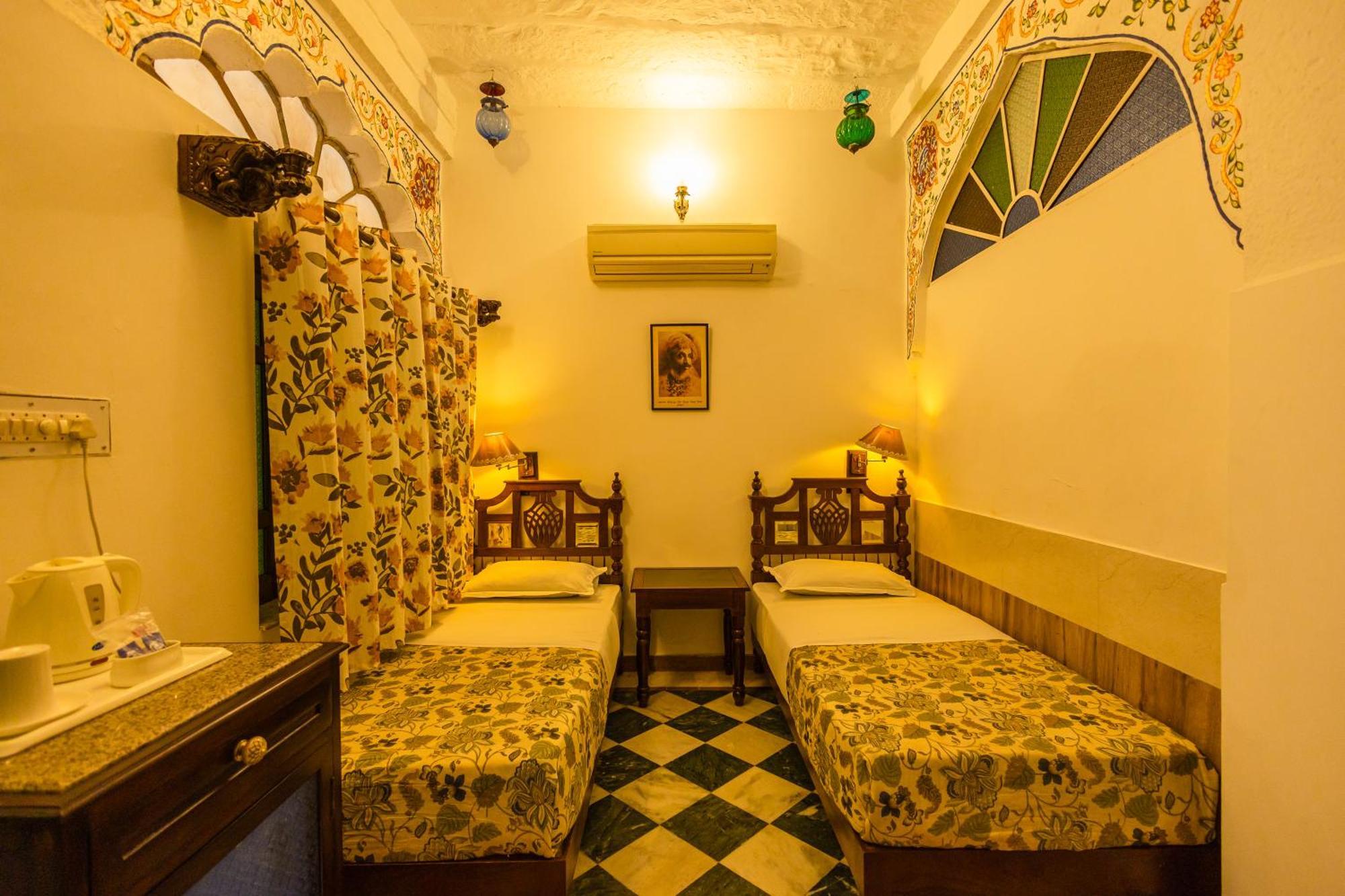Haveli Pal