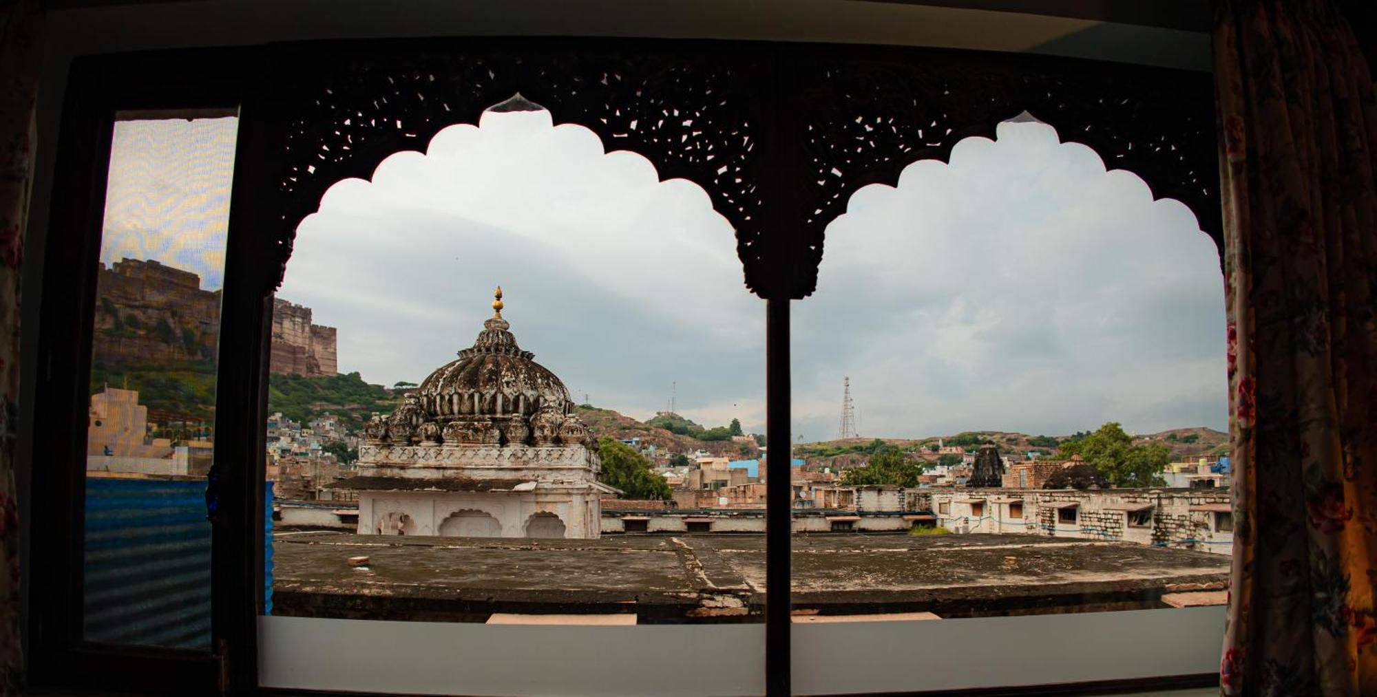 Haveli Pal Hotel
