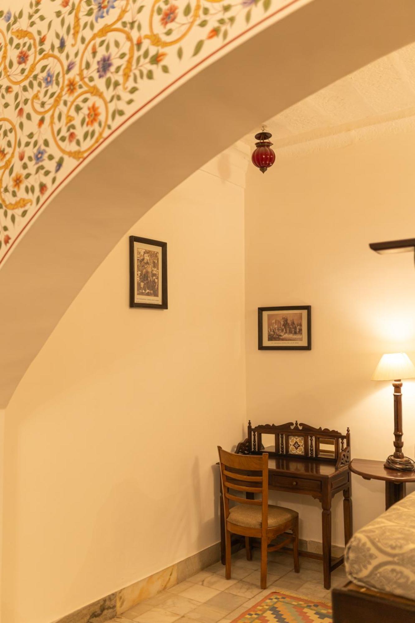 Haveli Pal Hotel
