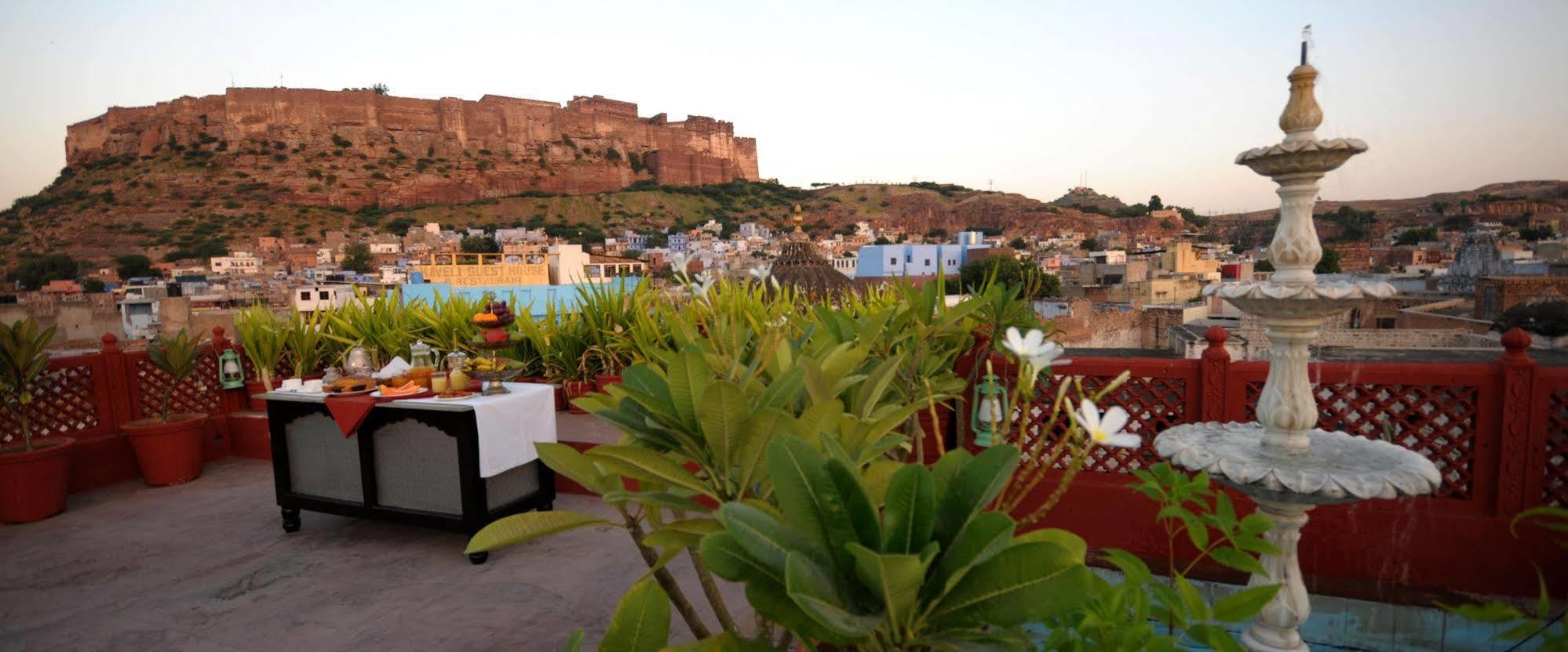 होटल Haveli Pal 3*